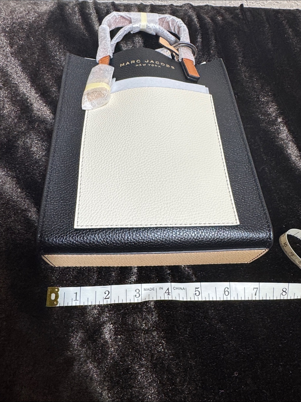 Marc Jacobs Black, Cream & Tan Pebbled Leather Small Tote Satchel - Picture 11 of 13